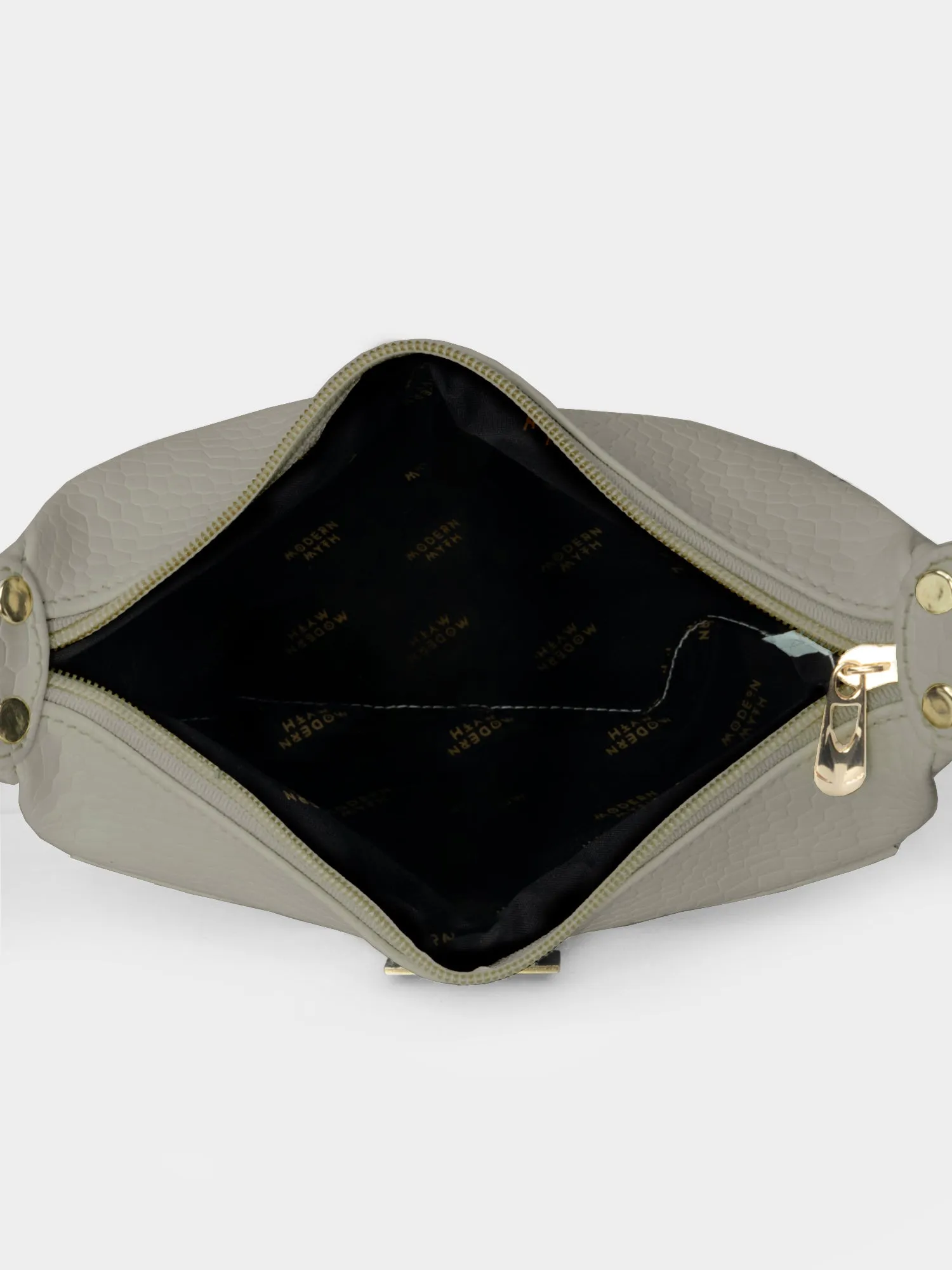Beige Retro Shoulder Baguette With Twin Pockets | Modern Myth