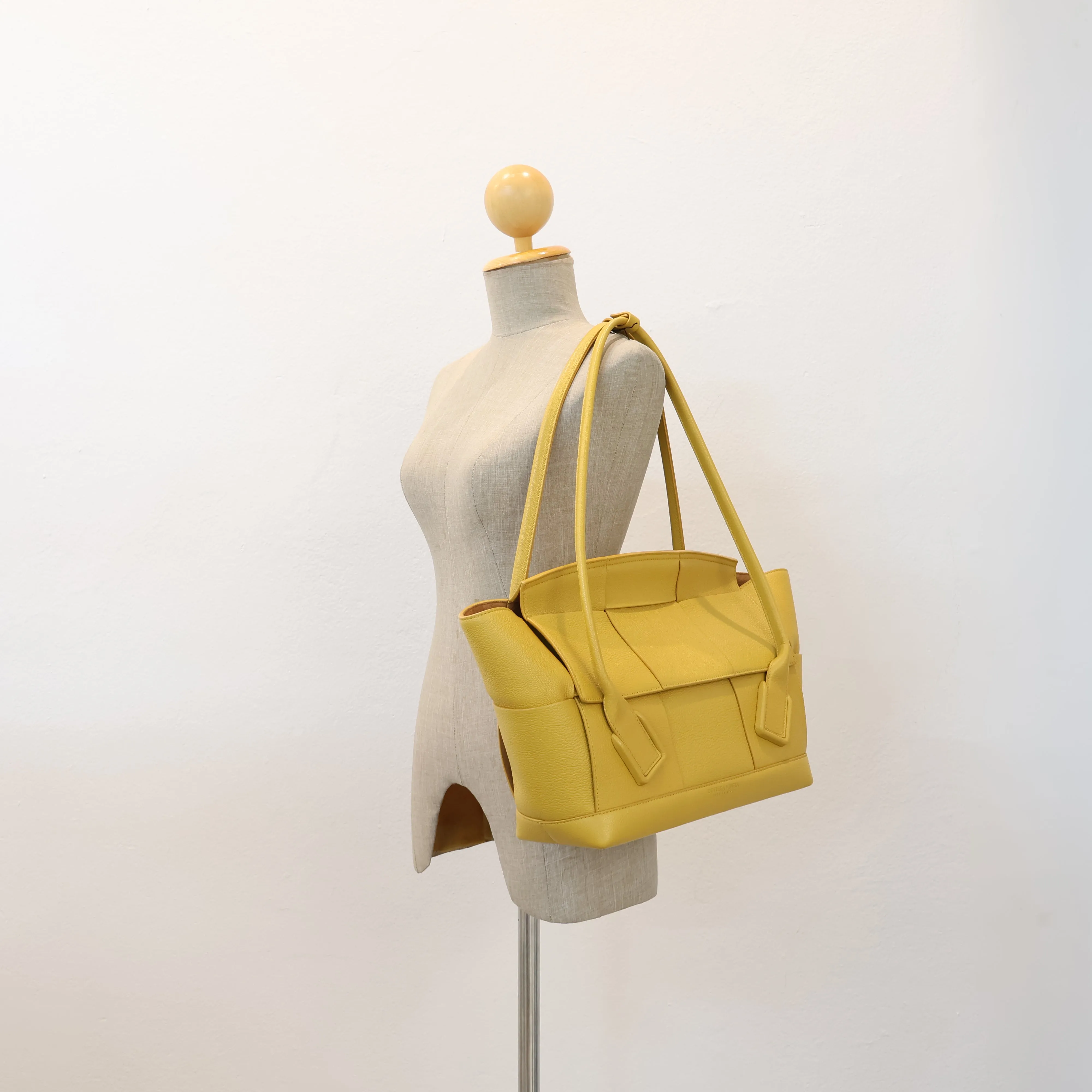 Bottega Veneta Arco Tote Yellow