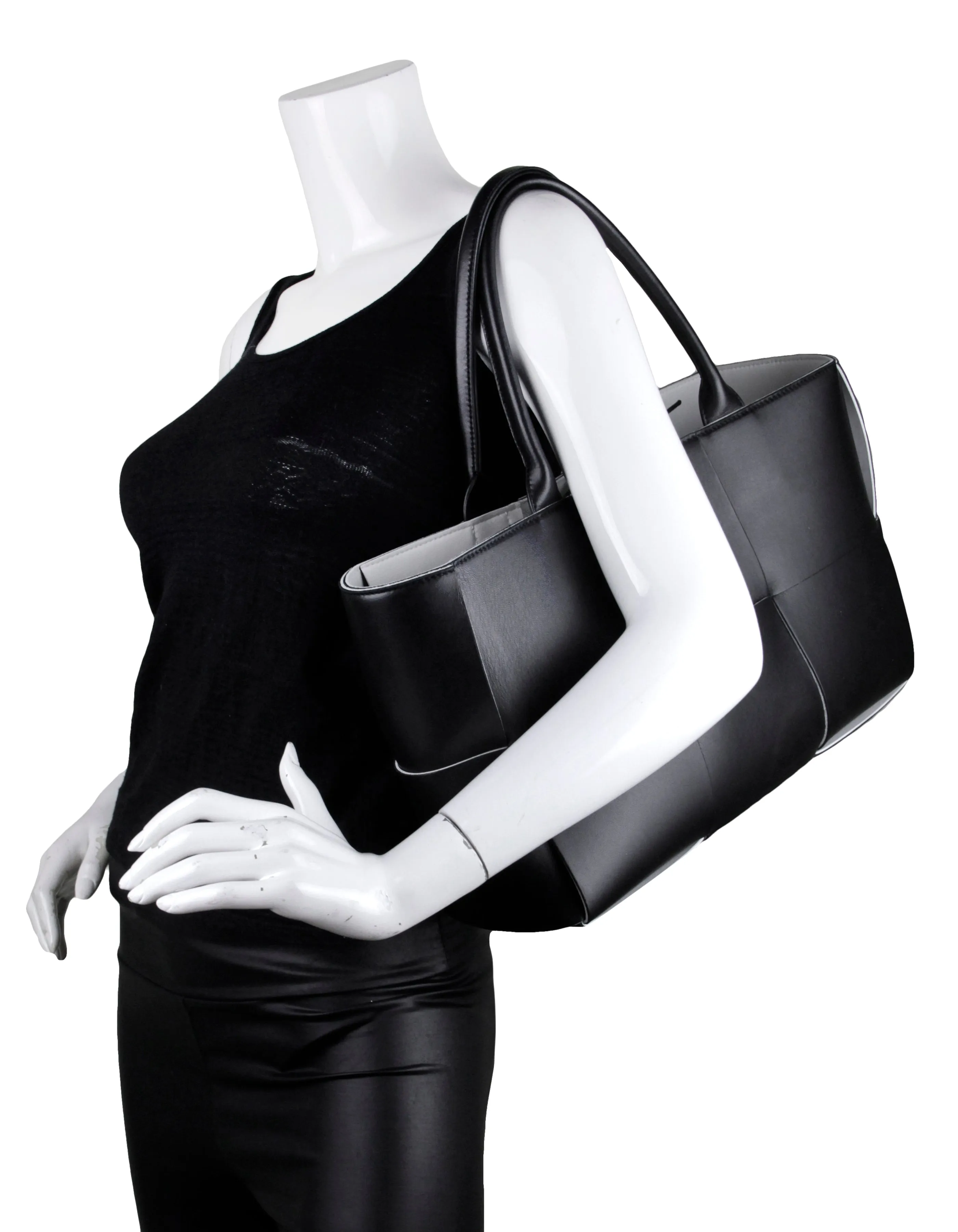Bottega Veneta Black/ White Medium Arco Intrecciato Leather Tote Bag