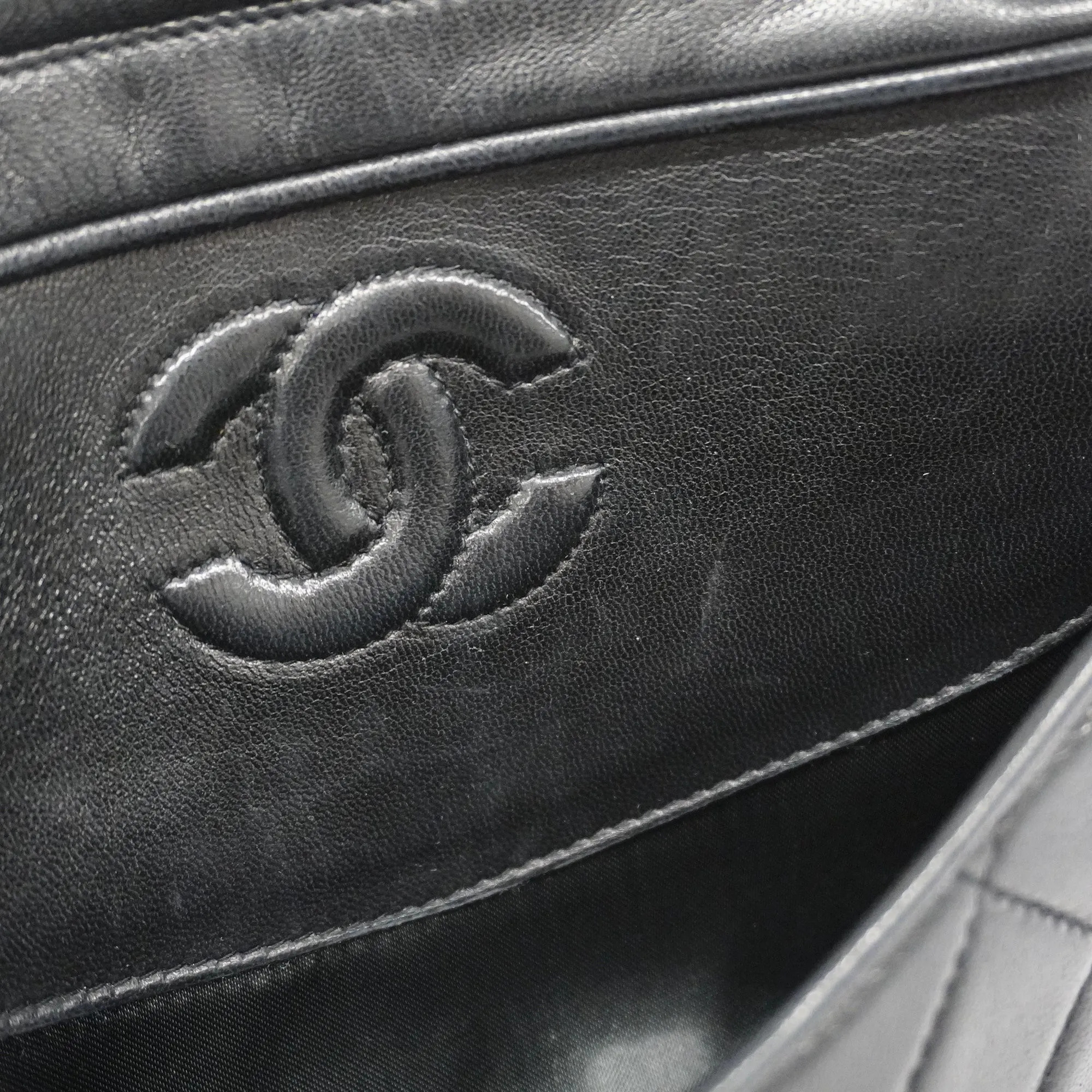 Chanel[3bd5058]   Shoulder Bag Matelasse Chain Shoulder with Fringe Lambskin Black Gold metal