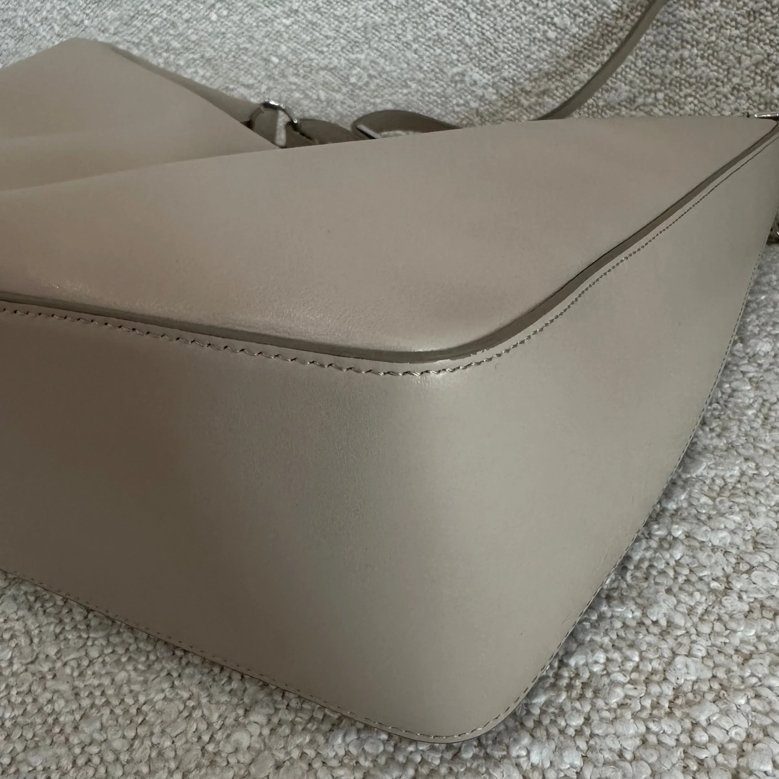 Givenchy Medium Moon Cut Out Leather Shoulder Bag With Chain