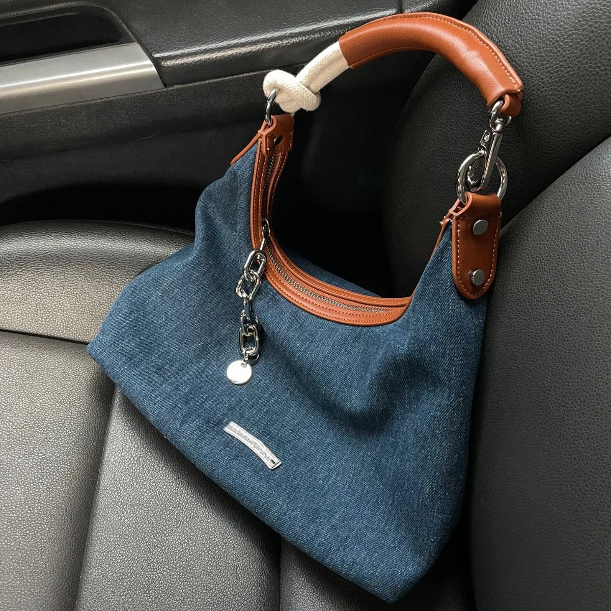 TAVIMART  -  2024 New Large Capacity Tote Hong Kong Style Retro High-Grade Underarm Bag Fashion Trendy Shoulder Commuter Bag for Women