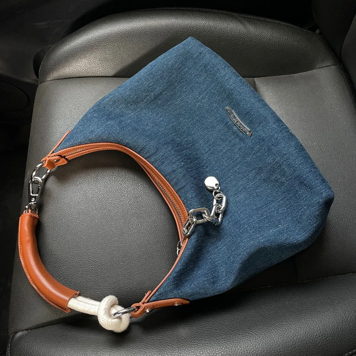 TAVIMART  -  2024 New Large Capacity Tote Hong Kong Style Retro High-Grade Underarm Bag Fashion Trendy Shoulder Commuter Bag for Women